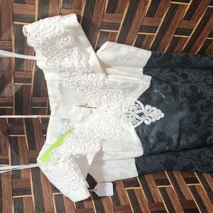 Vintage black and white off the shoulder size 9/10 dress